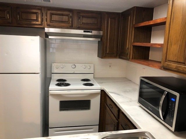 1501 E Interstate 30 320, Garland, TX 75043