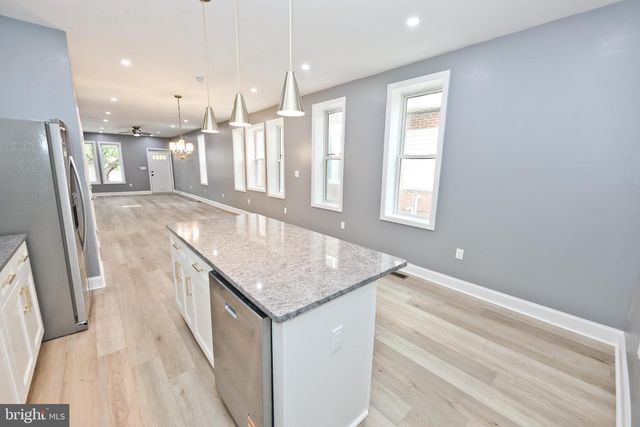 5312 PINE ST, Philadelphia, PA 19143