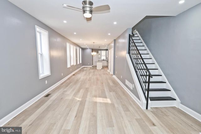 5312 PINE ST, Philadelphia, PA 19143