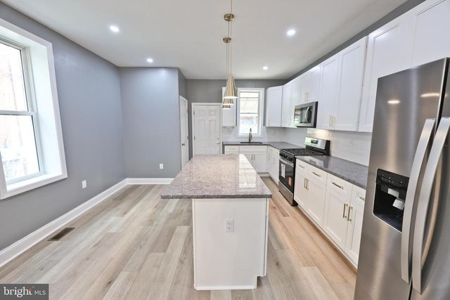 5312 PINE ST, Philadelphia, PA 19143