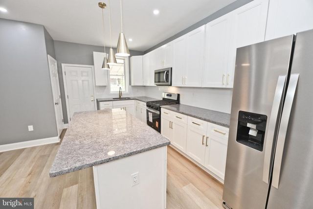 5312 PINE ST, Philadelphia, PA 19143