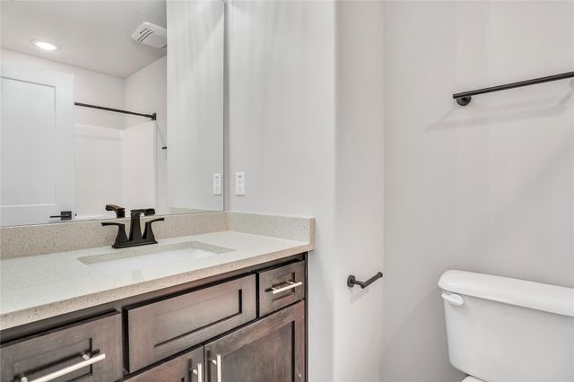 708 Date Avenue, Broken Arrow, OK 74012