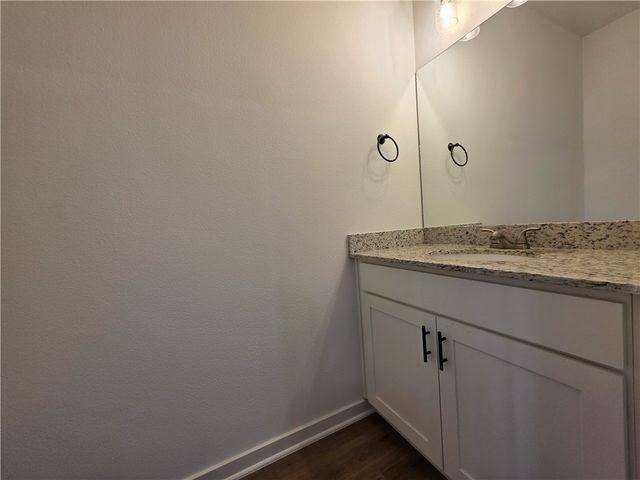 754 N Crater Avenue 2, Fayetteville, AR 72704