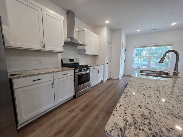 754 N Crater Avenue 2, Fayetteville, AR 72704