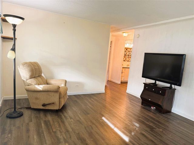 106 BOUGAINVILLEA DRIVE, Leesburg, FL 34748