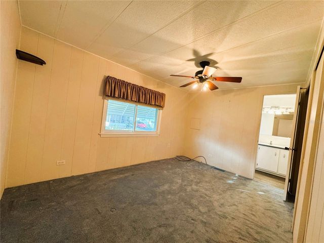 106 BOUGAINVILLEA DRIVE, Leesburg, FL 34748