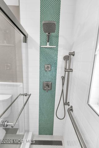 9 King James Lane, Atlantic Highlands, NJ 07716