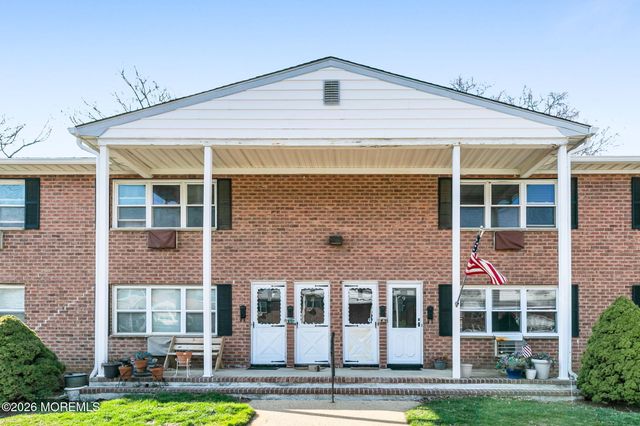 9 King James Lane, Atlantic Highlands, NJ 07716