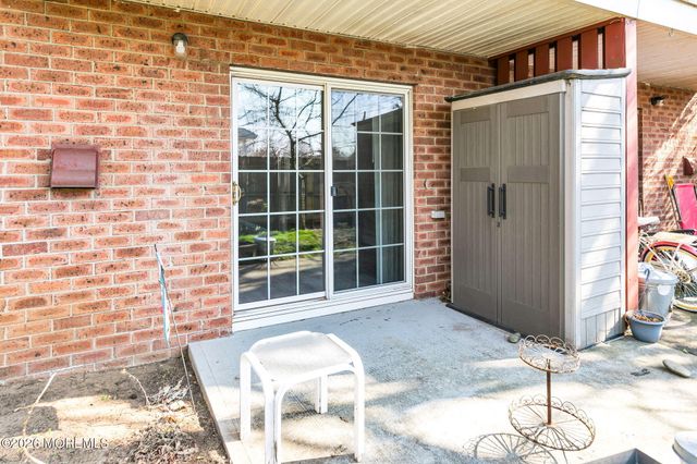 9 King James Lane, Atlantic Highlands, NJ 07716