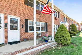 9 King James Lane, Atlantic Highlands, NJ 07716