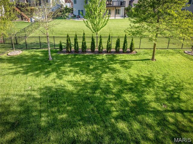 144 Stonebridge Bluff Drive, Maryville, IL 62062