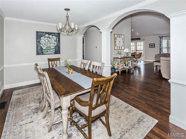 144 Stonebridge Bluff Drive, Maryville, IL 62062