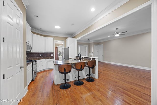 5212 Crosswinds Drive, Wilmington, NC 28409