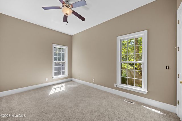 5212 Crosswinds Drive, Wilmington, NC 28409