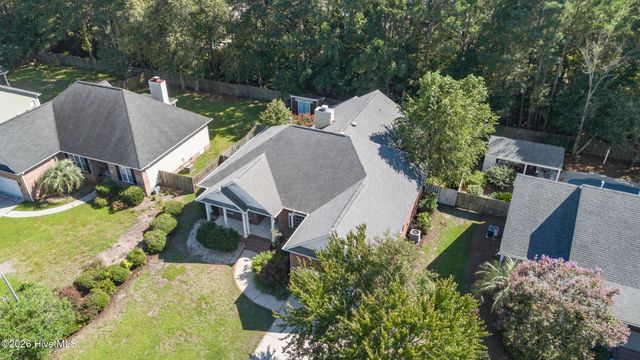 5212 Crosswinds Drive, Wilmington, NC 28409