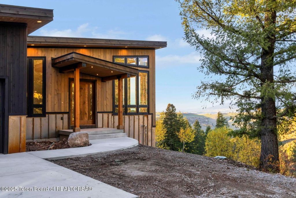 1480 CUTTHROAT RUN, Irwin, ID 83428 photo 4