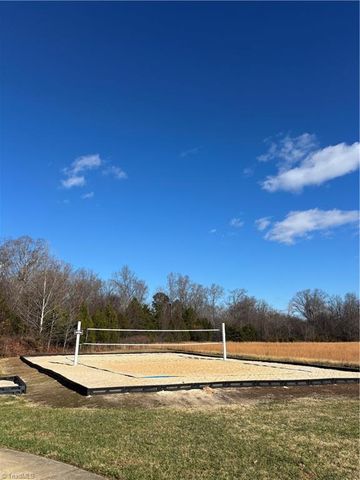 304 Town Park Drive 102, Advance, NC 27006