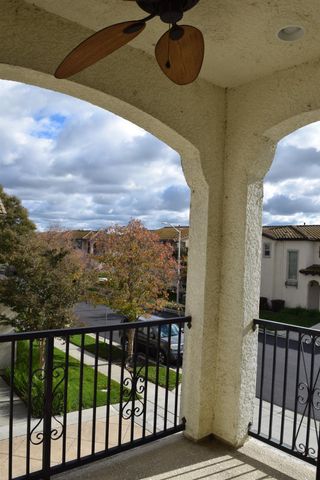 3288 San Vicente Rd, West Sacramento, CA 95691