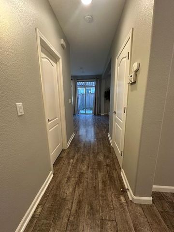 3288 San Vicente Rd, West Sacramento, CA 95691