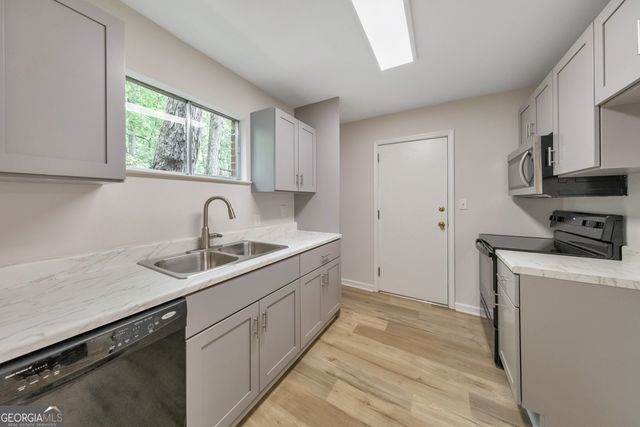 1111 Clairemont Avenue N3, Decatur, GA 30030
