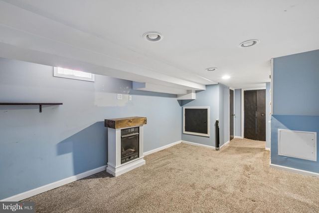 2727 E CLEARFIELD ST, Philadelphia, PA 19134