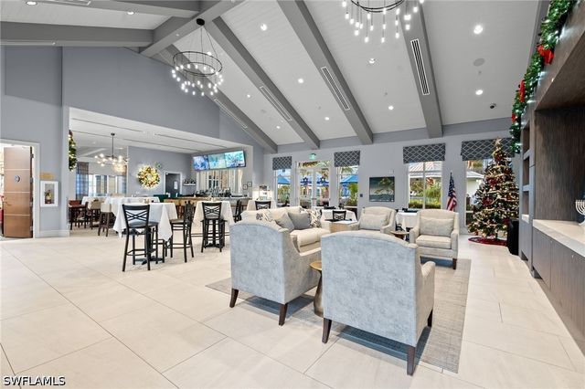 9811 Everglades DR, Naples, FL 34120