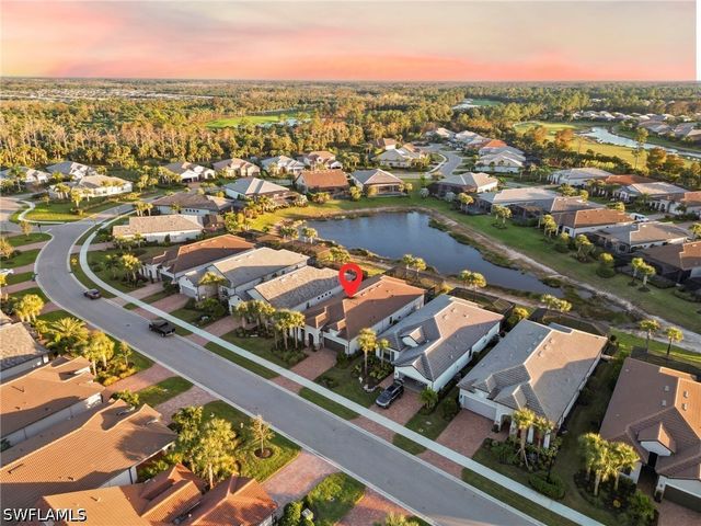9811 Everglades DR, Naples, FL 34120