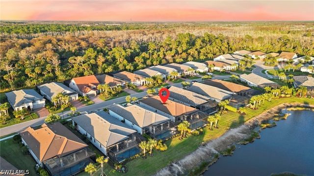 9811 Everglades DR, Naples, FL 34120