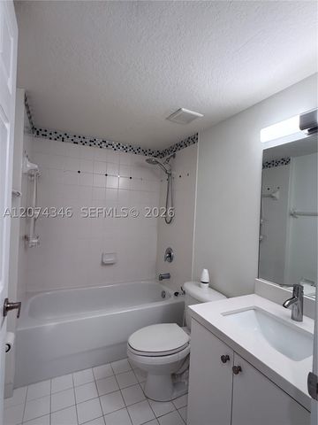 22731 SW 88th Pl 205, Cutler Bay, FL 33190