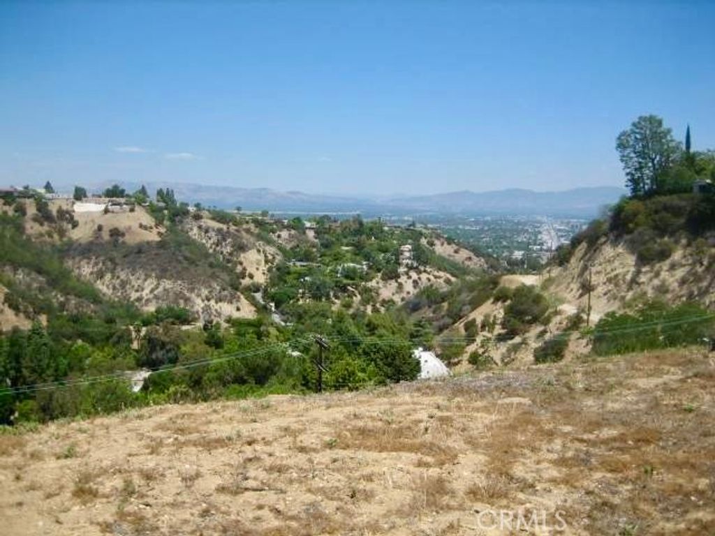 3511 Beverly Glen Boulevard, Los Angeles, CA 91423