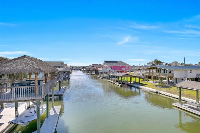 22016 Lampasas Drive, Galveston, TX 77554