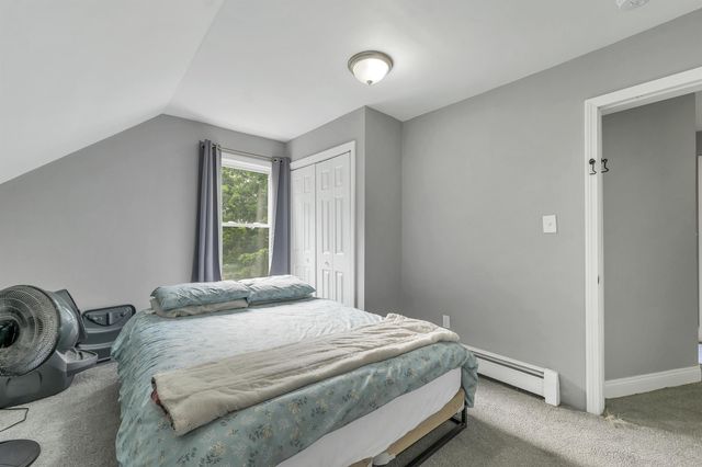 41 Dixon Street, Laconia, NH 03246