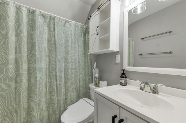 41 Dixon Street, Laconia, NH 03246