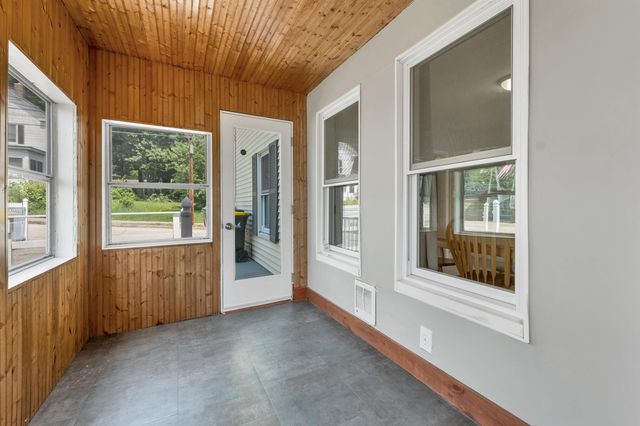 41 Dixon Street, Laconia, NH 03246