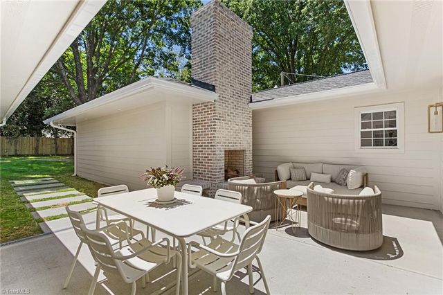1109 Buckingham Road, Greensboro, NC 27408