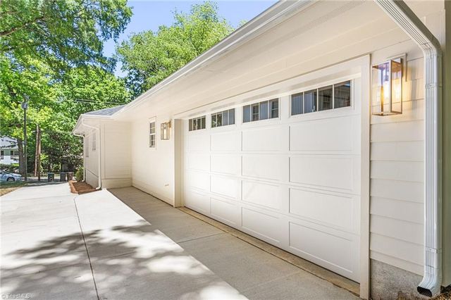 1109 Buckingham Road, Greensboro, NC 27408