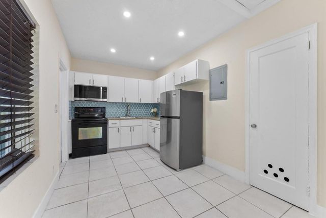 1928 Adams Street, Hollywood, FL 33020