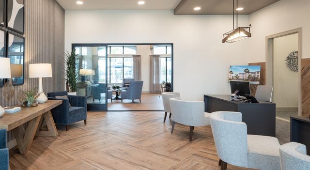 19770 Clay Road 33208, Katy, TX 77449