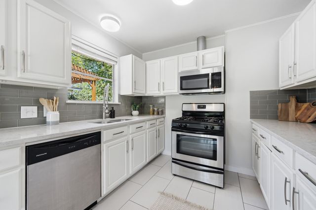 8417 Maine DR, Austin, TX 78758