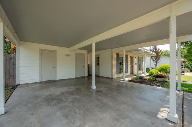8417 Maine DR, Austin, TX 78758