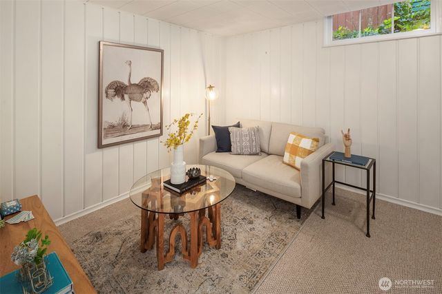 6218 37th Avenue NE, Seattle, WA 98115