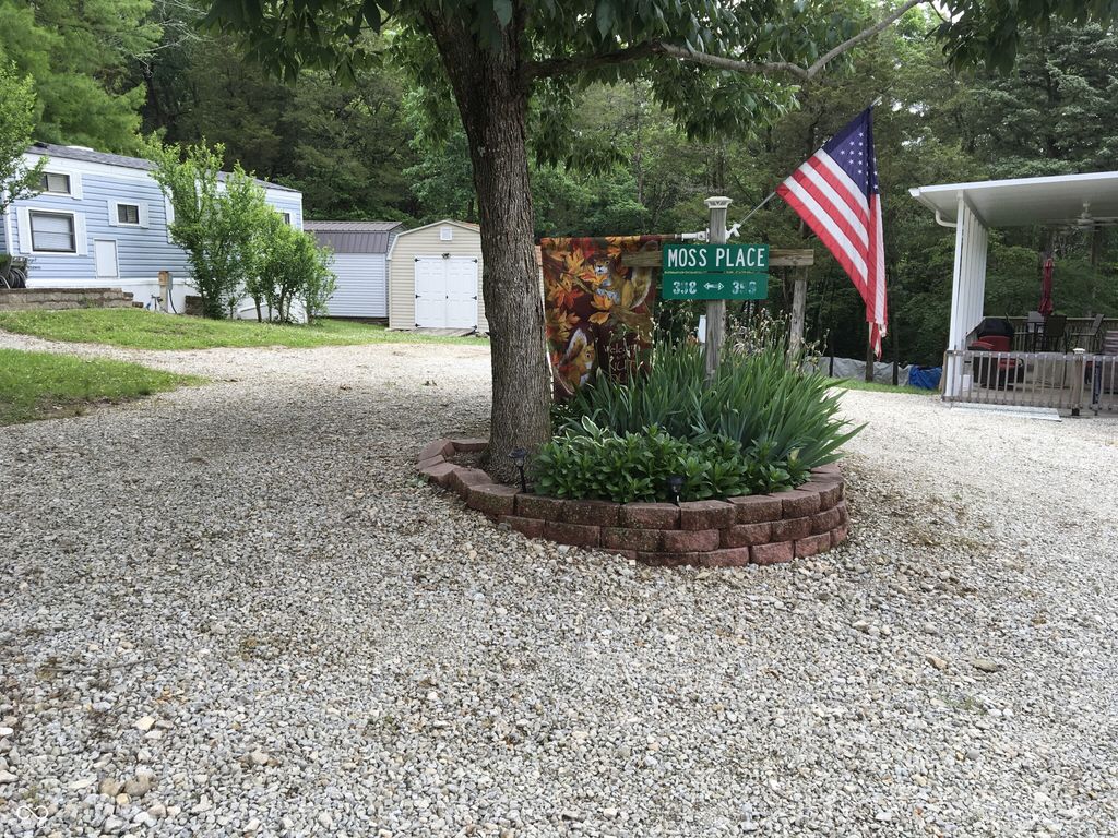 LAKEVIEW cir W State Rd Old 101, Liberty, IN 47353