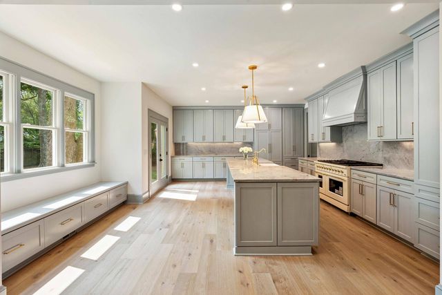 499 Lackland Court, Mount Pleasant, SC 29464