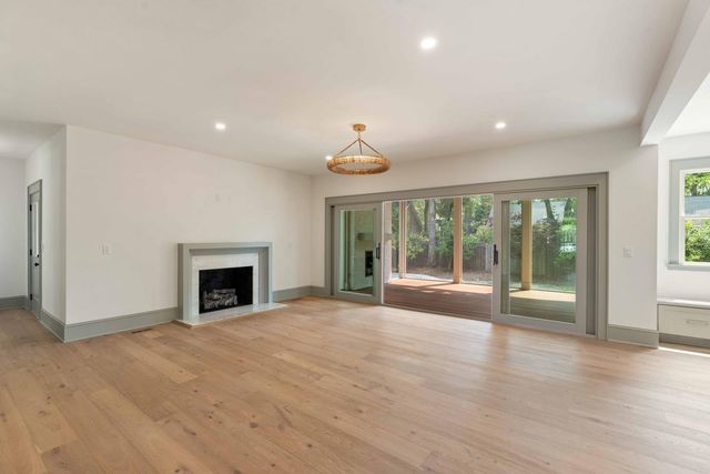 499 Lackland Court, Mount Pleasant, SC 29464