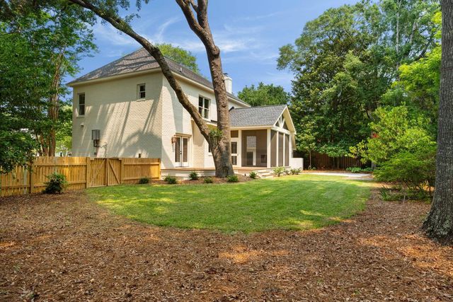 499 Lackland Court, Mount Pleasant, SC 29464