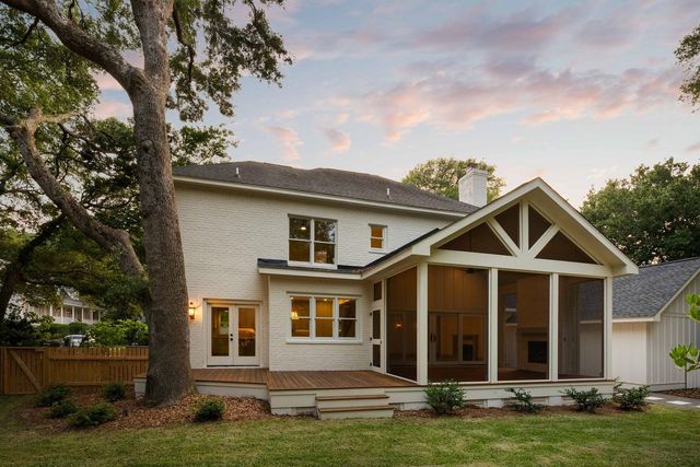 499 Lackland Court, Mount Pleasant, SC 29464