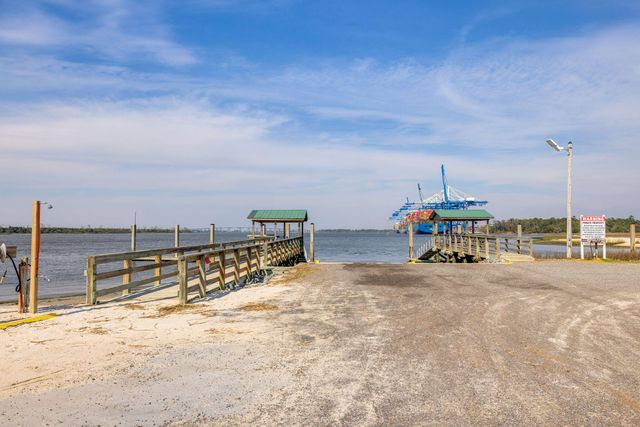 499 Lackland Court, Mount Pleasant, SC 29464