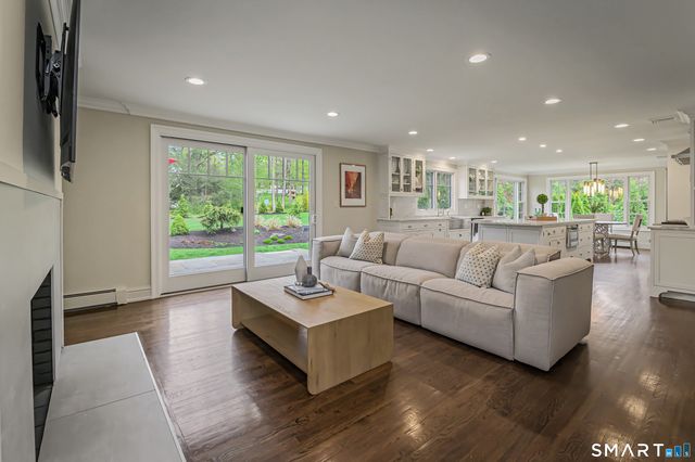 36 Golf Lane, Ridgefield, CT 06877