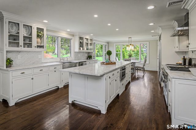 36 Golf Lane, Ridgefield, CT 06877