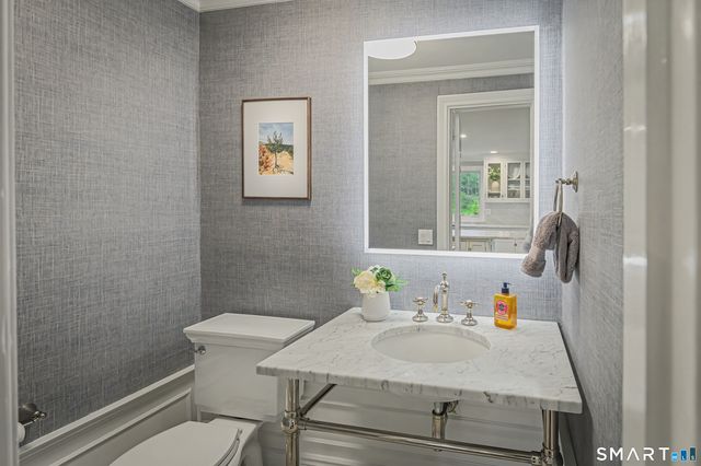 36 Golf Lane, Ridgefield, CT 06877